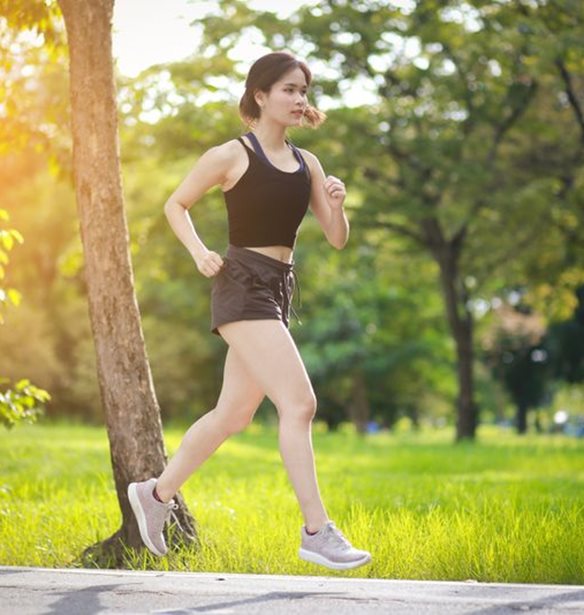 Έρευνα: Πόσες ώρες τρέξιμο χαρίζουν μακροζωία;
