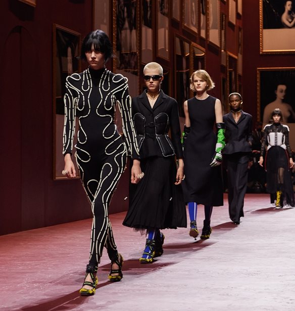 &#x397; high tech &#x3C3;&#x3C5;&#x3BB;&#x3BB;&#x3BF;&#x3B3;&#x3AE; &#x3C4;&#x3BF;&#x3C5; &#x3BF;&#x3AF;&#x3BA;&#x3BF;&#x3C5; Dior