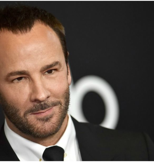 &#x39F; Tom Ford &#x3C0;&#x3C1;&#x3BF;&#x3C4;&#x3AC;&#x3B8;&#x3B7;&#x3BA;&#x3B5; &#x3B3;&#x3B9;&#x3B1; &#x3B4;&#x3CD;&#x3BF; &#x3B2;&#x3C1;&#x3B1;&#x3B2;&#x3B5;&#x3AF;&#x3B1; CFDA &#x3BA;&#x3B1;&#x3B9; &#x3BE;&#x3B5;&#x3BA;&#x3AF;&#x3BD;&#x3B7;&#x3C3;&#x3B1;&#x3BD; &#x3BF;&#x3B9; &#x3B1;&#x3BD;&#x3C4;&#x3B9;&#x3B4;&#x3C1;&#x3AC;&#x3C3;&#x3B5;&#x3B9;&#x3C2;