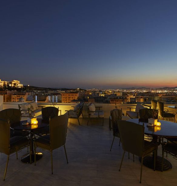 To Olive Garden &#x3C5;&#x3C0;&#x3BF;&#x3B4;&#x3AD;&#x3C7;&#x3B5;&#x3C4;&#x3B1;&#x3B9; &#x3C4;&#x3BF; &#x3BA;&#x3B1;&#x3BB;&#x3BF;&#x3BA;&#x3B1;&#x3AF;&#x3C1;&#x3B9; &#x3BC;&#x3B5; &#x3C4;&#x3BF; &#x3C0;&#x3C1;&#x3CE;&#x3C4;&#x3BF; rooftop &#x3C0;&#x3AC;&#x3C1;&#x3C4;&#x3B9;!