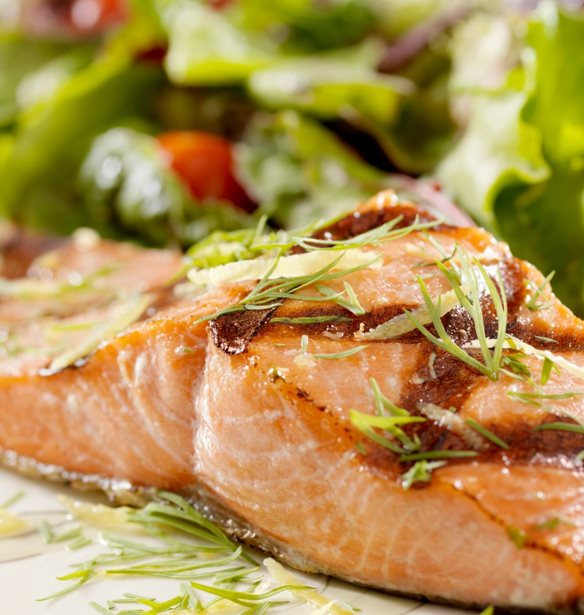 Σκέφτεσαι να γίνεις pescetarian; Πόσα ξέρεις για τη ψαροφαγία;