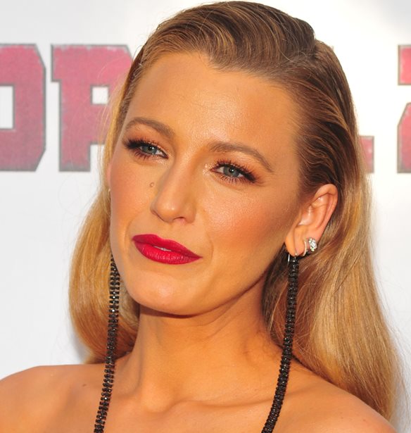 Blake Lively | &#x395;&#x3AF;&#x3C7;&#x3B5; &#x3C4;&#x3BF; &#x3BA;&#x3B1;&#x3BB;&#x3CD;&#x3C4;&#x3B5;&#x3C1;&#x3BF; beauty look &#x3C0;&#x3BF;&#x3C5; &#x3B5;&#x3AF;&#x3B4;&#x3B1;&#x3BC;&#x3B5; &#x3C4;&#x3B5;&#x3BB;&#x3B5;&#x3C5;&#x3C4;&#x3B1;&#x3AF;&#x3B1; &#x3C3;&#x3B5; &#x3BA;&#x3CC;&#x3BA;&#x3BA;&#x3B9;&#x3BD;&#x3BF; &#x3C7;&#x3B1;&#x3BB;&#x3AF;