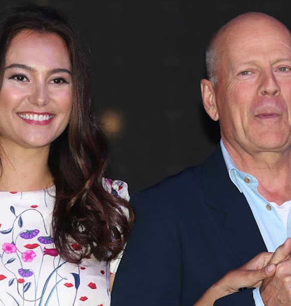 Bruce Willis | &#x393;&#x3B9;&#x3B1; &#x3C0;&#x3B9;&#x3BF;&#x3BD; &#x3C0;&#x3B1;&#x3C1;&#x3AC;&#x3BE;&#x3B5;&#x3BD;&#x3BF; &#x3BB;&#x3CC;&#x3B3;&#x3BF; &#x3B7; &#x3C3;&#x3CD;&#x3B6;&#x3C5;&#x3B3;&#x3CC;&#x3C2; &#x3C4;&#x3BF;&#x3C5; &#x3B4;&#x3B5;&#x3BD; &#x3C6;&#x3BF;&#x3C1;&#x3AC;&#x3B5;&#x3B9; &#x3C0;&#x3BB;&#x3AD;&#x3BF;&#x3BD; &#x3BC;&#x3B1;&#x3CD;&#x3C1;&#x3B1; &#x3BC;&#x3C0;&#x3C1;&#x3BF;&#x3C3;&#x3C4;&#x3AC; &#x3C4;&#x3BF;&#x3C5;