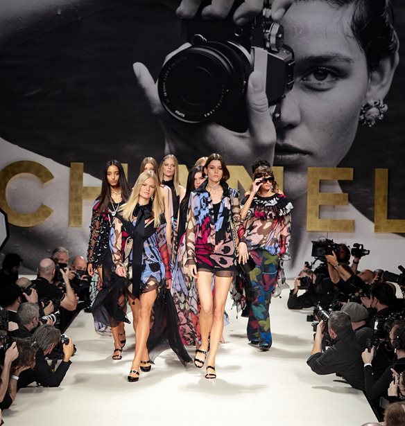 Η συλλογή Chanel SS 2022 είναι η χαρά της ζωής
