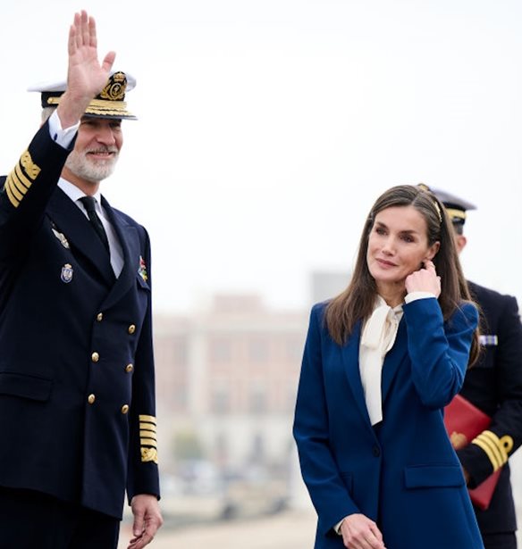 &#x392;&#x3B1;&#x3C3;&#x3AF;&#x3BB;&#x3B9;&#x3C3;&#x3C3;&#x3B1; Letizia: &#x394;&#x3B5;&#x3BD; &#x3BC;&#x3C0;&#x3CC;&#x3C1;&#x3B5;&#x3C3;&#x3B5; &#x3BD;&#x3B1; &#x3C3;&#x3C5;&#x3B3;&#x3BA;&#x3C1;&#x3B1;&#x3C4;&#x3AE;&#x3C3;&#x3B5;&#x3B9; &#x3C4;&#x3B1; &#x3B4;&#x3AC;&#x3BA;&#x3C1;&#x3C5;&#x3AC; &#x3C4;&#x3B7;&#x3C2; &#x3C3;&#x3C4;&#x3BF; &#x3C0;&#x3BB;&#x3B5;&#x3C5;&#x3C1;&#x3CC; &#x3C4;&#x3BF;&#x3C5; &#x3B2;&#x3B1;&#x3C3;&#x3B9;&#x3BB;&#x3B9;&#x3AC; Felipe