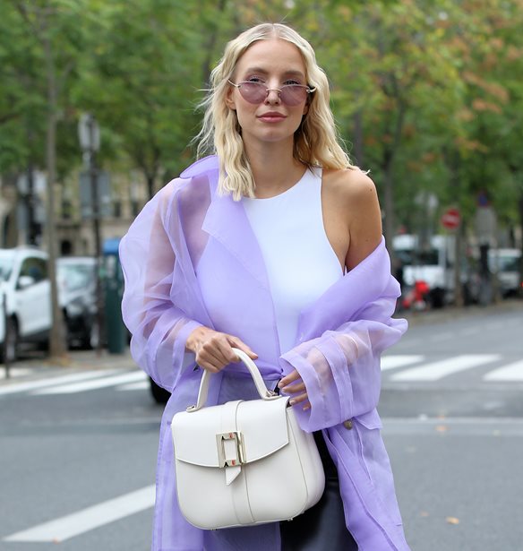 Bodysuit: Το basic κομμάτι που διεκδικεί μία θέση στη φθινοπωρινή γκαρνταρόμπα σου