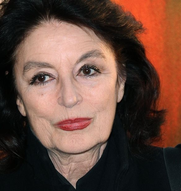 Anouk Aimee | &#x39F; &#x3B5;&#x3BC;&#x3B2;&#x3BB;&#x3B7;&#x3BC;&#x3B1;&#x3C4;&#x3B9;&#x3BA;&#x3CC;&#x3C2; &#x3C1;&#x3CC;&#x3BB;&#x3BF;&#x3C2; &#x3C3;&#x3C4;&#x3BF;  A Man and a Woman &#x3BA;&#x3B1;&#x3B9; &#x3B7; &#x3BA;&#x3CC;&#x3C1;&#x3B7; &#x3C0;&#x3BF;&#x3C5; &#x3B1;&#x3C0;&#x3AD;&#x3BA;&#x3C4;&#x3B7;&#x3C3;&#x3B5; &#x3BC;&#x3B5; &#x388;&#x3BB;&#x3BB;&#x3B7;&#x3BD;&#x3B1; &#x3C3;&#x3BA;&#x3B7;&#x3BD;&#x3BF;&#x3B8;&#x3AD;&#x3C4;&#x3B7;
