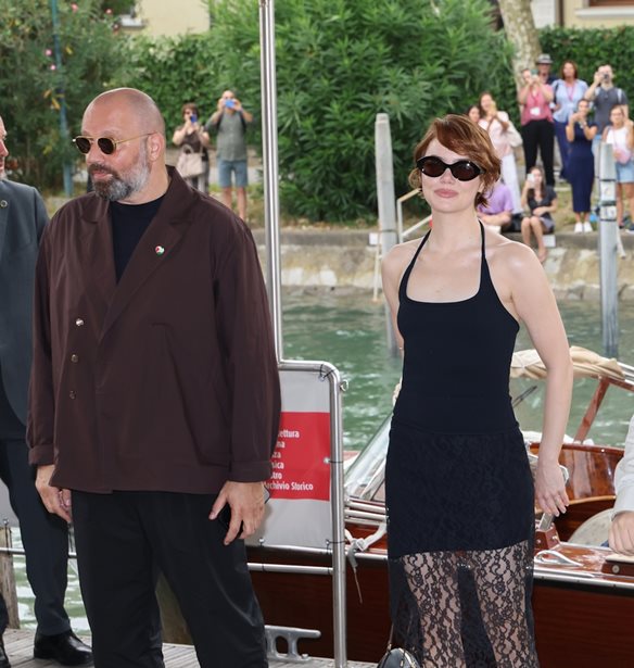 &#x393;&#x3B9;&#x3CE;&#x3C1;&#x3B3;&#x3BF;&#x3C2; &#x39B;&#x3AC;&#x3BD;&#x3B8;&#x3B9;&#x3BC;&#x3BF;&#x3C2; | &#x394;&#x3AF;&#x3C0;&#x3BB;&#x3B1; &#x3C3;&#x3C4;&#x3B7;&#x3BD; Emma Stone &#x3C3;&#x3C4;&#x3BF;&#xA0;Palazzo del Casin&#xF2; &#x3B3;&#x3B9;&#x3B1; &#x3C4;&#x3B7;&#x3BD; 82&#x3B7; Mostra &#x3C3;&#x3C4;&#x3B7; &#x392;&#x3B5;&#x3BD;&#x3B5;&#x3C4;&#x3AF;&#x3B1;