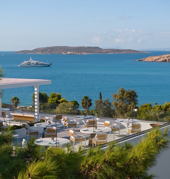 City Escape &#x3C3;&#x3C4;&#x3B7;&#x3BD; &#x391;&#x3B8;&#x3B7;&#x3BD;&#x3B1;&#x3CA;&#x3BA;&#x3AE; &#x3A1;&#x3B9;&#x3B2;&#x3B9;&#x3AD;&#x3C1;&#x3B1; &#x3BA;&#x3B1;&#x3B9; &#x3C4;&#x3BF; THE ROC CLUB, &#x3C4;&#x3BF; resort &#x3C0;&#x3BF;&#x3C5; &#x3B1;&#x3BD;&#x3AC;&#x3B3;&#x3B5;&#x3B9; &#x3C4;&#x3B7;&#x3BD; &#x3C0;&#x3BF;&#x3BB;&#x3C5;&#x3C4;&#x3AD;&#x3BB;&#x3B5;&#x3B9;&#x3B1; &#x3C3;&#x3B5; tailor made &#x3B5;&#x3BC;&#x3C0;&#x3B5;&#x3B9;&#x3C1;&#x3AF;&#x3B1;
