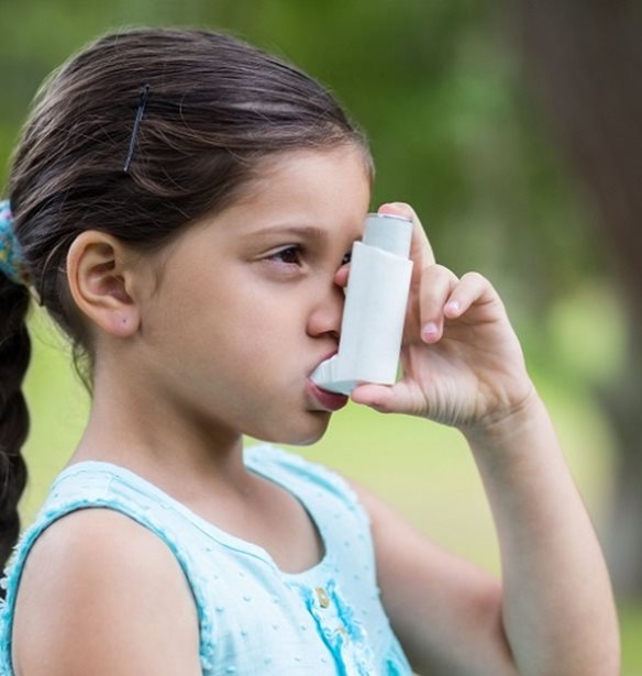 &#x3A3;&#x3C4;&#x3B7;&#x3BD; &#x395;&#x3BB;&#x3BB;&#x3AC;&#x3B4;&#x3B1; 900.000 &#x3C0;&#x3B1;&#x3B9;&#x3B4;&#x3B9;&#x3AC; &#x3BA;&#x3B1;&#x3B9; &#x3B5;&#x3BD;&#x3AE;&#x3BB;&#x3B9;&#x3BA;&#x3B5;&#x3C2; &#x3C4;&#x3B1;&#x3BB;&#x3B1;&#x3B9;&#x3C0;&#x3C9;&#x3C1;&#x3BF;&#x3CD;&#x3BD;&#x3C4;&#x3B1;&#x3B9; &#x3B1;&#x3C0;&#x3CC; &#x3AC;&#x3C3;&#x3B8;&#x3BC;&#x3B1;
