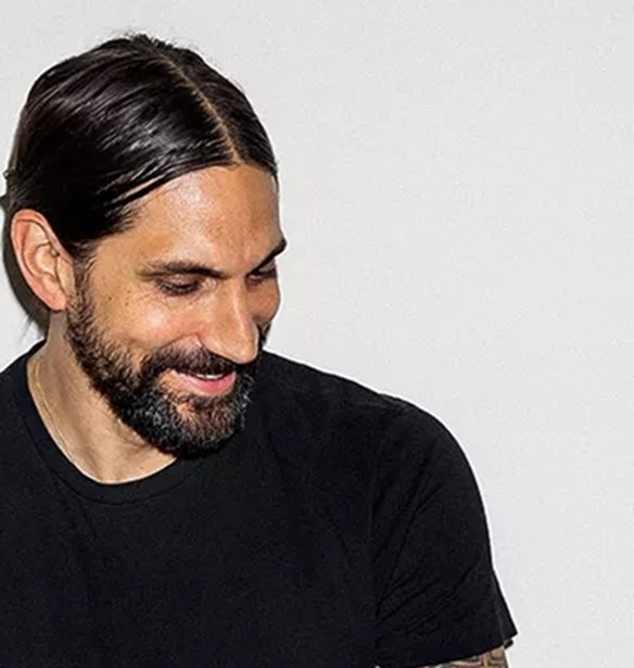 Ben Gorham | &#x391;&#x3C0;&#x3BF;&#x3BA;&#x3BB;&#x3B5;&#x3B9;&#x3C3;&#x3C4;&#x3B9;&#x3BA;&#x3AE; &#x3C3;&#x3C5;&#x3BD;&#x3AD;&#x3BD;&#x3C4;&#x3B5;&#x3C5;&#x3BE;&#x3B7; &#x3BC;&#x3B5; &#x3C4;&#x3BF;&#x3BD; &#x3B9;&#x3B4;&#x3C1;&#x3C5;&#x3C4;&#x3AE; &#x3C4;&#x3B7;&#x3C2; Byredo