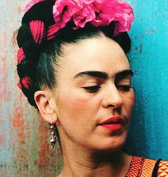 &#x3A3;&#x3C0;&#x3AC;&#x3BD;&#x3B9;&#x3B1; &#x3C0;&#x3C1;&#x3BF;&#x3C3;&#x3C9;&#x3C0;&#x3B9;&#x3BA;&#x3AC; &#x3B1;&#x3BD;&#x3C4;&#x3B9;&#x3BA;&#x3B5;&#x3AF;&#x3BC;&#x3B5;&#x3BD;&#x3B1; &#x3C4;&#x3B7;&#x3C2; Frida Kahlo &#x3B5;&#x3BA;&#x3C4;&#x3AF;&#x3B8;&#x3B5;&#x3BD;&#x3C4;&#x3B1;&#x3B9; &#x3B3;&#x3B9;&#x3B1; &#x3C0;&#x3C1;&#x3CE;&#x3C4;&#x3B7; &#x3C6;&#x3BF;&#x3C1;&#x3AC; &#x3C3;&#x3C4;&#x3BF; &#x3B5;&#x3C5;&#x3C1;&#x3C9;&#x3C0;&#x3B1;&#x3CA;&#x3BA;&#x3CC; &#x3BA;&#x3BF;&#x3B9;&#x3BD;&#x3CC;