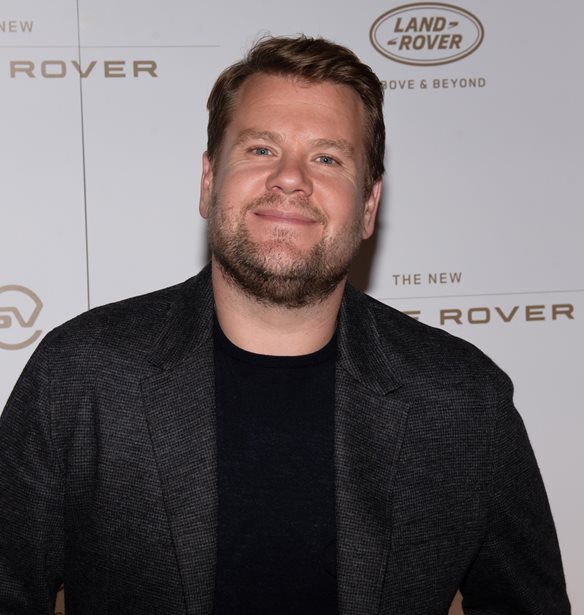 James Corden | &#x3A3;&#x3BA;&#x3B7;&#x3BD;&#x3BF;&#x3B8;&#x3AD;&#x3C4;&#x3B7;&#x3C2; &#x3C4;&#x3BF;&#x3BD; &#x3BA;&#x3B1;&#x3C4;&#x3B7;&#x3B3;&#x3BF;&#x3C1;&#x3B5;&#x3AF; &#x3C9;&#x3C2; &#x3C4;&#x3BF;&#x3BD; &#x3C0;&#x3B9;&#x3BF; &#x3B4;&#x3CD;&#x3C3;&#x3BA;&#x3BF;&#x3BB;&#x3BF; &#x3C0;&#x3B1;&#x3C1;&#x3BF;&#x3C5;&#x3C3;&#x3B9;&#x3B1;&#x3C3;&#x3C4;&#x3AE; &#x3C0;&#x3BF;&#x3C5; &#x3AD;&#x3C7;&#x3B5;&#x3B9; &#x3C3;&#x3C5;&#x3BD;&#x3B5;&#x3C1;&#x3B3;&#x3B1;&#x3C3;&#x3C4;&#x3B5;&#x3AF;
