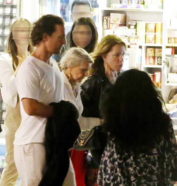 &#x397; &#x39C;&#x3B1;&#x3C1;&#x3B9;&#x3AC;&#x3BD;&#x3BD;&#x3B1; &#x39B;&#x3AC;&#x3C4;&#x3C3;&#x3B7; &#x3BA;&#x3B1;&#x3B9; &#x3BF; Matthew McConaughey &#x3C3;&#x3C4;&#x3B7; &#x39C;&#x3CD;&#x3BA;&#x3BF;&#x3BD;&#x3BF; 7 &#x3C7;&#x3C1;&#x3CC;&#x3BD;&#x3B9;&#x3B1; &#x3C0;&#x3C1;&#x3B9;&#x3BD;