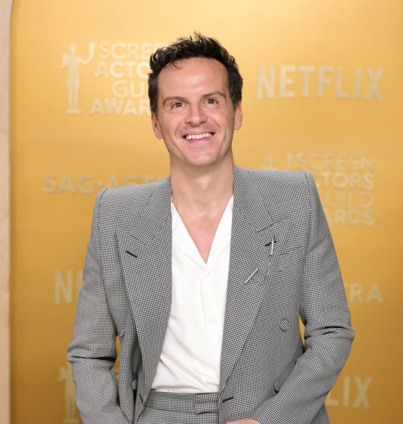 Andrew Scott | &#x397; &#x3B1;&#x3C0;&#x3BF;&#x3BA;&#x3AC;&#x3BB;&#x3C5;&#x3C8;&#x3B7; &#x3B3;&#x3B9;&#x3B1; &#x3C4;&#x3B7;&#x3BD; &#x3B5;&#x3C0;&#x3B5;&#x3AF;&#x3B3;&#x3BF;&#x3C5;&#x3C3;&#x3B1; &#x3BC;&#x3B5;&#x3C4;&#x3B1;&#x3C6;&#x3BF;&#x3C1;&#x3AC; &#x3C4;&#x3BF;&#x3C5; &#x3C3;&#x3C4;&#x3BF; &#x3BD;&#x3BF;&#x3C3;&#x3BF;&#x3BA;&#x3BF;&#x3BC;&#x3B5;&#x3AF;&#x3BF; &#x3BA;&#x3B1;&#x3C4;&#x3AC; &#x3C4;&#x3B7; &#x3B4;&#x3B9;&#x3AC;&#x3C1;&#x3BA;&#x3B5;&#x3B9;&#x3B1; &#x3C4;&#x3C9;&#x3BD; SAG Awards