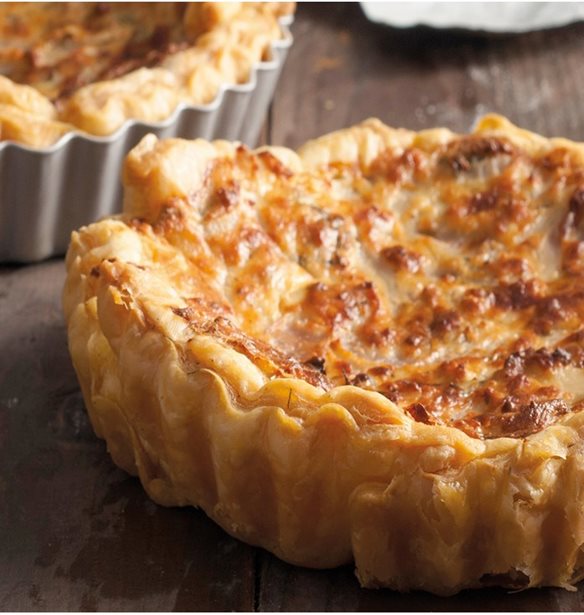 &#x3A4;&#x3AC;&#x3C1;&#x3C4;&#x3B1; &#x3BC;&#x3B5; &#x39C;&#x3B1;&#x3BD;&#x3B9;&#x3C4;&#x3AC;&#x3C1;&#x3B9;&#x3B1;, &#x39A;&#x3BF;&#x3BD;&#x3B9;&#x3AC;&#x3BA; &#x3BA;&#x3B1;&#x3B9; &#x394;&#x3B5;&#x3BD;&#x3C4;&#x3C1;&#x3BF;&#x3BB;&#x3AF;&#x3B2;&#x3B1;&#x3BD;&#x3BF;