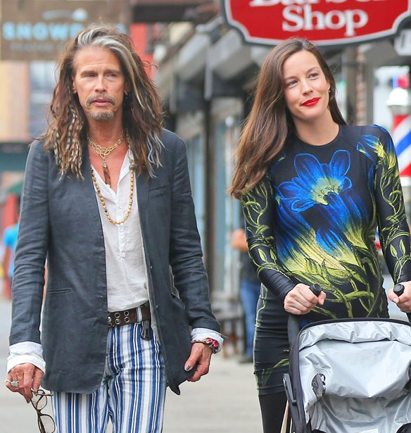 &quot;&#x39C;&#x3B1;&#x3BC;&#x3AC;, &#x3B3;&#x3B9;&#x3B1;&#x3C4;&#x3AF; &#x3BC;&#x3BF;&#x3C5; &#x3BC;&#x3BF;&#x3B9;&#x3AC;&#x3B6;&#x3B5;&#x3B9; &#x3C4;&#x3CC;&#x3C3;&#x3BF; &#x3B1;&#x3C5;&#x3C4;&#x3CC;&#x3C2;;&quot; &#x38C;&#x3C4;&#x3B1;&#x3BD; &#x3B7; &#x39B;&#x3B9;&#x3B2; &#x3B1;&#x3BD;&#x3B1;&#x3BA;&#x3AC;&#x3BB;&#x3C5;&#x3C8;&#x3B5; &#x3CC;&#x3C4;&#x3B9; &#x3BF; &#x3A3;&#x3C4;&#x3AF;&#x3B2;&#x3B5;&#x3BD; &#x3A4;&#x3AC;&#x3B9;&#x3BB;&#x3B5;&#x3C1; &#x3B5;&#x3AF;&#x3BD;&#x3B1;&#x3B9; &#x3BF; &#x3C0;&#x3B1;&#x3C4;&#x3AD;&#x3C1;&#x3B1;&#x3C2; &#x3C4;&#x3B7;&#x3C2;