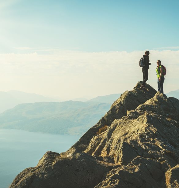 Salomon Women Hiking Experience | &#x397; &#x3B5;&#x3BC;&#x3C0;&#x3B5;&#x3B9;&#x3C1;&#x3AF;&#x3B1; &#x3C0;&#x3BF;&#x3C5; &#x3B4;&#x3B5;&#x3BD; &#x3C0;&#x3C1;&#x3AD;&#x3C0;&#x3B5;&#x3B9; &#x3BD;&#x3B1; &#x3C7;&#x3AC;&#x3C3;&#x3B5;&#x3B9;&#x3C2;