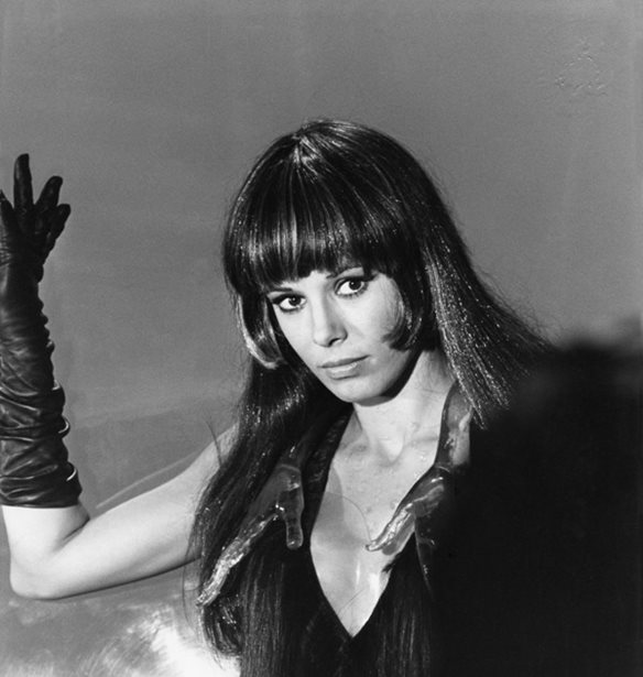 &#x388;&#x3C6;&#x3C5;&#x3B3;&#x3B5; &#x3B1;&#x3C0;&#x3CC; &#x3C4;&#x3B7; &#x3B6;&#x3C9;&#x3AE; &#x3B7; Anita Pallenberg &#x3C3;&#x3B5; &#x3B7;&#x3BB;&#x3B9;&#x3BA;&#x3AF;&#x3B1; 73 &#x3B5;&#x3C4;&#x3CE;&#x3BD;