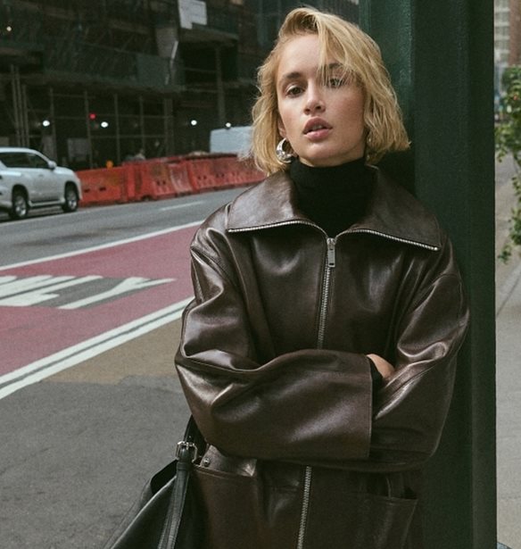 10 &#x3BA;&#x3BF;&#x3BC;&#x3BC;&#x3AC;&#x3C4;&#x3B9;&#x3B1; &#x3BC;&#x3B5; &#x3AD;&#x3BA;&#x3C0;&#x3C4;&#x3C9;&#x3C3;&#x3B7; &#x3B1;&#x3C0;&#x3CC; &#x3C4;&#x3B7; Massimo Dutti &#x3C0;&#x3BF;&#x3C5; &#x3B8;&#x3B1; &#x3C6;&#x3BF;&#x3C1;&#x3AC;&#x3C2; non stop &#x3C4;&#x3BF;&#x3C5;&#x3C2; &#x3B5;&#x3C0;&#x3CC;&#x3BC;&#x3B5;&#x3BD;&#x3BF;&#x3C5;&#x3C2; &#x3BC;&#x3AE;&#x3BD;&#x3B5;&#x3C2;