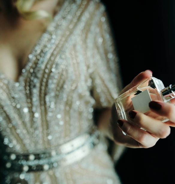 9 low-budget &#x3B5;&#x3C0;&#x3B9;&#x3BB;&#x3BF;&#x3B3;&#x3AD;&#x3C2; &#x3B4;&#x3CE;&#x3C1;&#x3C9;&#x3BD; &#x3B3;&#x3B9;&#x3B1; &#x3C4;&#x3B7;&#x3BD; beauty addict &#x3C6;&#x3AF;&#x3BB;&#x3B7; &#x3C3;&#x3BF;&#x3C5; (&#x3BA;&#x3B1;&#x3B9; &#x3CC;&#x3C7;&#x3B9; &#x3BC;&#x3CC;&#x3BD;&#x3BF;)