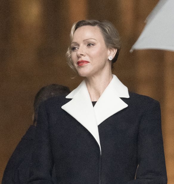 Charlene &#x3C4;&#x3BF;&#x3C5; &#x39C;&#x3BF;&#x3BD;&#x3B1;&#x3BA;&#x3CC; | &#x3A4;&#x3BF; &#x3BA;&#x3BF;&#x3BC;&#x3C8;&#x3CC; two-piece &#x3C3;&#x3CD;&#x3BD;&#x3BF;&#x3BB;&#x3CC; &#x3C4;&#x3B7;&#x3C2; &#x3B5;&#x3AF;&#x3BD;&#x3B1;&#x3B9; &#x3B7; &#x3C4;&#x3AD;&#x3BB;&#x3B5;&#x3B9;&#x3B1; &#x3B5;&#x3C0;&#x3B9;&#x3BB;&#x3BF;&#x3B3;&#x3AE; &#x3B1;&#x3BD; &#x3B5;&#x3AF;&#x3C3;&#x3B1;&#x3B9; &#x3BA;&#x3B1;&#x3BB;&#x3B5;&#x3C3;&#x3BC;&#x3AD;&#x3BD;&#x3B7; &#x3C3;&#x3B5; &#x3BC;&#x3B9;&#x3B1; &#x3B5;&#x3C0;&#x3AF;&#x3C3;&#x3B7;&#x3BC;&#x3B7; &#x3B5;&#x3BA;&#x3B4;&#x3AE;&#x3BB;&#x3C9;&#x3C3;&#x3B7;