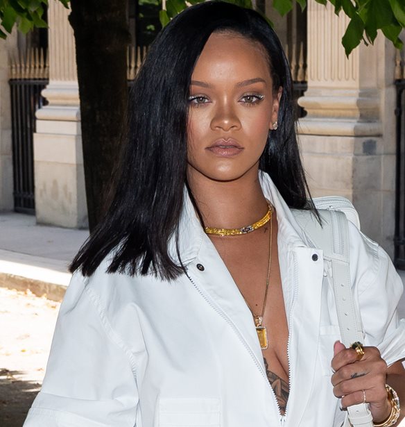 Total-white: &#x397; &#x3C4;&#x3AC;&#x3C3;&#x3B7; &#x3C0;&#x3BF;&#x3C5; &#x3B1;&#x3B3;&#x3B1;&#x3C0;&#x3BF;&#x3CD;&#x3BD; &#x3BF;&#x3B9; celebrities &#x3C4;&#x3CE;&#x3C1;&#x3B1;