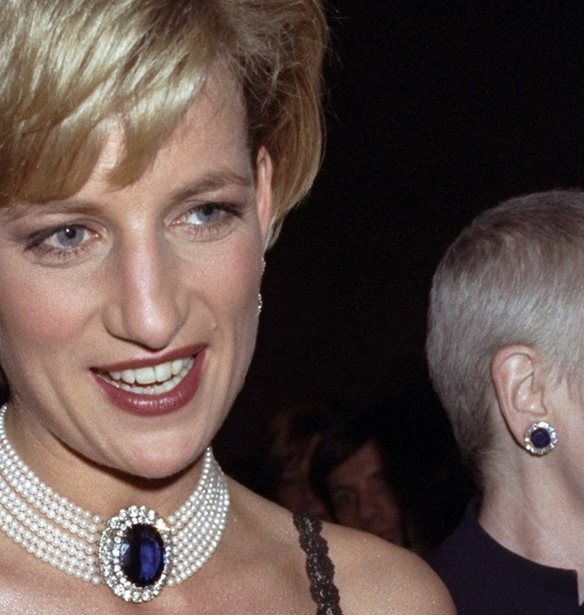 &#x3A0;&#x3C1;&#x3B9;&#x3B3;&#x3BA;&#x3AF;&#x3C0;&#x3B9;&#x3C3;&#x3C3;&#x3B1; Diana | &#x397; &#x3C7;&#x3C1;&#x3BF;&#x3BD;&#x3B9;&#x3AC; &#x3C0;&#x3BF;&#x3C5; &#x3B5;&#x3BC;&#x3C6;&#x3B1;&#x3BD;&#x3AF;&#x3C3;&#x3C4;&#x3B7;&#x3BA;&#x3B5; &#x3C3;&#x3C4;&#x3BF; Met Gala &#x3BC;&#x3B5; &#x3AD;&#x3BD;&#x3B1; &#x3B1;&#x3BD;&#x3B1;&#x3C0;&#x3AC;&#x3BD;&#x3C4;&#x3B5;&#x3C7;&#x3BF; &#x3C6;&#x3CC;&#x3C1;&#x3B5;&#x3BC;&#x3B1;