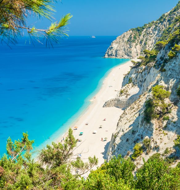 Safe Summer | &#x3A4;&#x3C1;&#x3B5;&#x3B9;&#x3C2; &#x3B5;&#x3BB;&#x3BB;&#x3B7;&#x3BD;&#x3B9;&#x3BA;&#x3AD;&#x3C2; &#x3C0;&#x3B1;&#x3C1;&#x3B1;&#x3BB;&#x3AF;&#x3B5;&#x3C2; &#x3B1;&#x3BD;&#x3AC;&#x3BC;&#x3B5;&#x3C3;&#x3B1; &#x3C3;&#x3C4;&#x3B9;&#x3C2; 13 &#x3C0;&#x3B9;&#x3BF; covid-safe &#x3C4;&#x3B9;&#x3C2; &#x395;&#x3C5;&#x3C1;&#x3CE;&#x3C0;&#x3B7;&#x3C2;