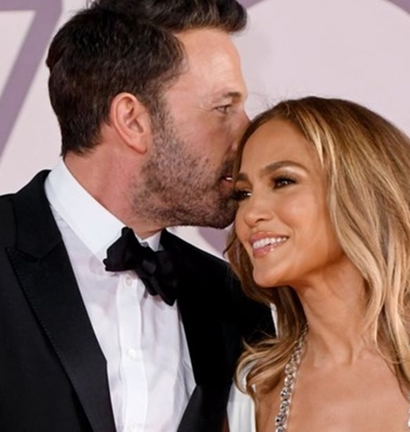 &#x397; Jennifer Lopez &#x3C7;&#x3C9;&#x3C1;&#x3AF;&#x3C2; &#x3C4;&#x3BF;&#x3BD; Ben Affleck &#x3C3;&#x3C4;&#x3B7;&#x3BD; &#x399;&#x3C4;&#x3B1;&#x3BB;&#x3AF;&#x3B1;