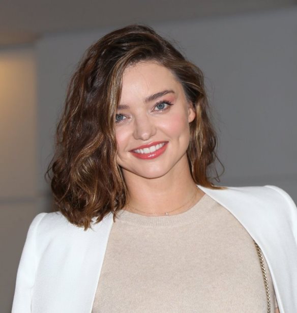 Miranda Kerr: &#x394;&#x3B5;&#x3BD; &#x3C6;&#x3CC;&#x3C1;&#x3B5;&#x3C3;&#x3B5; &#x3BA;&#x3AC;&#x3C4;&#x3B9; &#x3C3;&#x3C5;&#x3BD;&#x3B7;&#x3B8;&#x3B9;&#x3C3;&#x3BC;&#x3AD;&#x3BD;&#x3BF; &#x3C3;&#x3C4;&#x3BF; &#x3B1;&#x3B5;&#x3C1;&#x3BF;&#x3B4;&#x3C1;&#x3CC;&#x3BC;&#x3B9;&#x3BF;