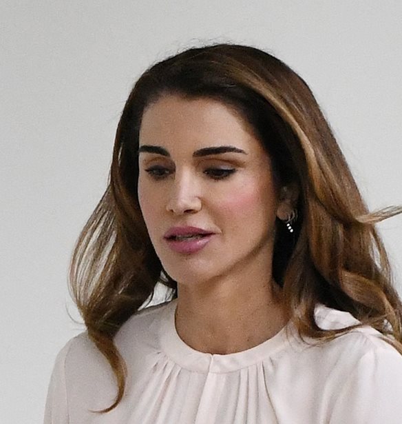 &#x392;&#x3B1;&#x3C3;&#x3AF;&#x3BB;&#x3B9;&#x3C3;&#x3C3;&#x3B1; &#x3A1;&#x3AC;&#x3BD;&#x3B9;&#x3B1; &amp; Melania Trump | &#x397; &#x3C3;&#x3C5;&#x3BD;&#x3AC;&#x3BD;&#x3C4;&#x3B7;&#x3C3;&#x3AE; &#x3C4;&#x3BF;&#x3C5;&#x3C2; &#x3C0;&#x3C1;&#x3B9;&#x3BD; &#x3B1;&#x3C0;&#x3CC; &#x3C4;&#x3B7;&#x3BD; &#x3BF;&#x3C1;&#x3BA;&#x3C9;&#x3BC;&#x3BF;&#x3C3;&#x3AF;&#x3B1; Donald Trump