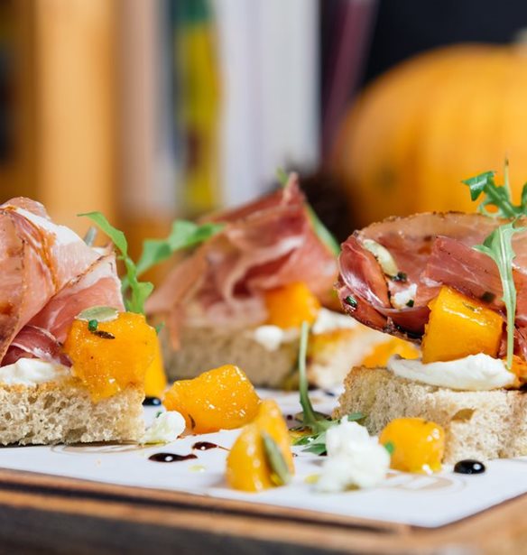 #Tidbits *: New Chef