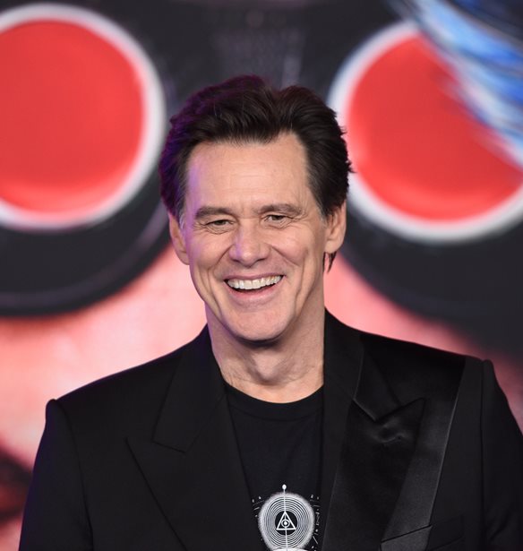 &#x39F; Jim Carrey &#x3B8;&#x3B1; &#x3C4;&#x3B9;&#x3BC;&#x3B7;&#x3B8;&#x3B5;&#x3AF; &#x3BC;&#x3B5; &#x3C4;&#x3BF; &#x3BA;&#x3BF;&#x3C1;&#x3C5;&#x3C6;&#x3B1;&#x3AF;&#x3BF; &#x3B2;&#x3C1;&#x3B1;&#x3B2;&#x3B5;&#x3AF;&#x3BF; C&#xE9;sar