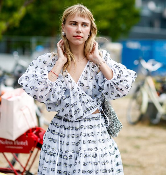 Αυτό το Ganni φόρεμα είναι η νέα μας εμμονή