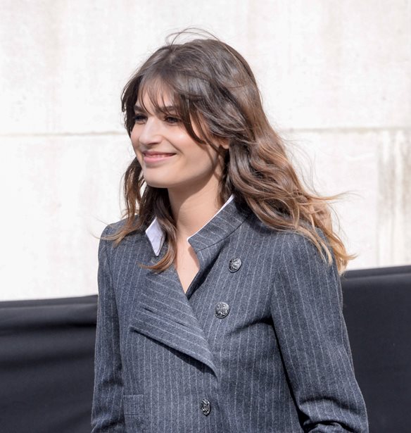 Alma Jodorowsky: &#x39D;&#x3B1; &#x3B3;&#x3B9;&#x3B1;&#x3C4;&#x3AF; &#x3B1;&#x3C5;&#x3C4;&#x3AE; &#x3B7; &#x393;&#x3B1;&#x3BB;&#x3BB;&#x3AF;&#x3B4;&#x3B1; &#x3B5;&#x3AF;&#x3BD;&#x3B1;&#x3B9; &#x3B7; &#x3C4;&#x3B5;&#x3BB;&#x3B5;&#x3C5;&#x3C4;&#x3B1;&#x3AF;&#x3B1; &#x3C3;&#x3C4;&#x3C5;&#x3BB;&#x3B9;&#x3C3;&#x3C4;&#x3B9;&#x3BA;&#x3AE; &#x3B5;&#x3BC;&#x3BC;&#x3BF;&#x3BD;&#x3AE; &#x3BC;&#x3B1;&#x3C2;