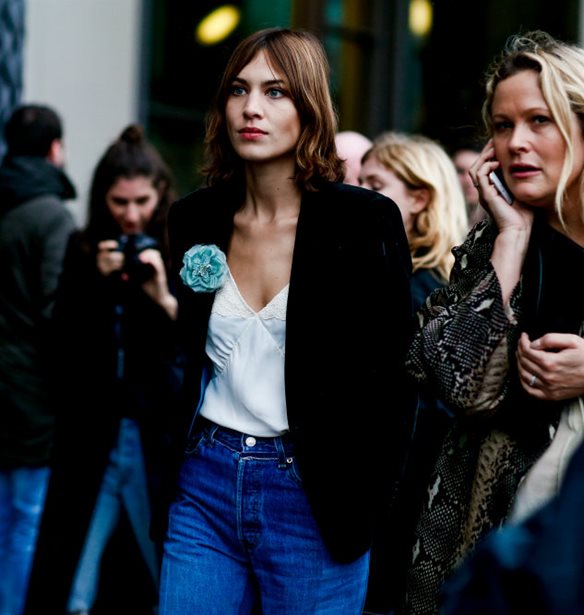 &#x395;&#x3C0;&#x3B9;&#x3C3;&#x3C4;&#x3C1;&#x3AD;&#x3C6;&#x3BF;&#x3C5;&#x3BD; &#x3C0;&#x3C1;&#x3AC;&#x3B3;&#x3BC;&#x3B1;&#x3C4;&#x3B9; &#x3BF;&#x3B9; cowboy &#x3BC;&#x3C0;&#x3CC;&#x3C4;&#x3B5;&#x3C2;;