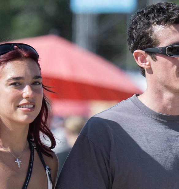 &#x397; Dua Lipa &#x3B5;&#x3C0;&#x3B9;&#x3B2;&#x3B5;&#x3B2;&#x3B1;&#x3B9;&#x3CE;&#x3BD;&#x3B5;&#x3B9; &#x3C4;&#x3BF;&#x3BD; &#x3B1;&#x3C1;&#x3C1;&#x3B1;&#x3B2;&#x3CE;&#x3BD;&#x3B1; &#x3C4;&#x3B7;&#x3C2; &#x3BC;&#x3B5; &#x3C4;&#x3BF;&#x3BD; Callum Turner