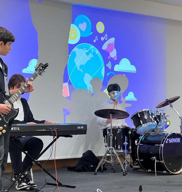 A&#x3C3;&#x3C6;&#x3B1;&#x3BB;&#x3AE;&#x3C2; &#x3C7;&#x3C1;&#x3AE;&#x3C3;&#x3B7; &#x3C4;&#x3BF;&#x3C5; &#x3B4;&#x3B9;&#x3B1;&#x3B4;&#x3B9;&#x3BA;&#x3C4;&#x3CD;&#x3BF;&#x3C5;