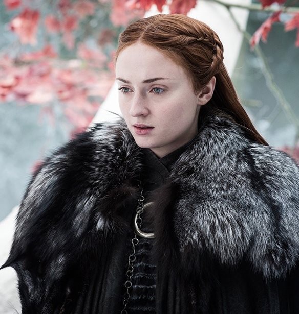 Sophie Turner | &#x391;&#x3C0;&#x3B1;&#x3BD;&#x3C4;&#x3AC;&#x3B5;&#x3B9; &#x3C3;&#x3C4;&#x3BF;&#x3C5;&#x3C2; fans &#x3C4;&#x3BF;&#x3C5; Game of Thrones: &quot;&#x395;&#x3AF;&#x3BD;&#x3B1;&#x3B9; &#x3B1;&#x3C3;&#x3AD;&#x3B2;&#x3B5;&#x3B9;&#x3B1;&quot;