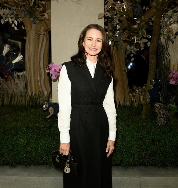 Kristin Davis | &#x395;&#x3C0;&#x3AF;&#x3C3;&#x3B7;&#x3BC;&#x3B7; &#x3B5;&#x3BC;&#x3C6;&#x3AC;&#x3BD;&#x3B9;&#x3C3;&#x3B7; &#x3BC;&#x3B5;&#x3C4;&#x3AC; &#x3C4;&#x3BF; &#x3C6;&#x3B9;&#x3BD;&#x3AC;&#x3BB;&#x3B5; &#x3C4;&#x3BF;&#x3C5; And Just Like That