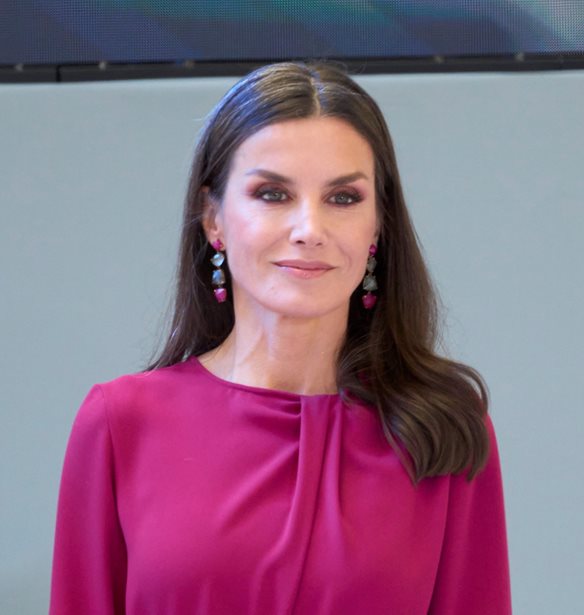 &#x397; B&#x3B1;&#x3C3;&#x3AF;&#x3BB;&#x3B9;&#x3C3;&#x3C3;&#x3B1; Letizia &#x3AD;&#x3BA;&#x3B1;&#x3BD;&#x3B5; &#x3C4;&#x3BF; &#x3C0;&#x3B9;&#x3BF; &#x3BA;&#x3BF;&#x3BC;&#x3C8;&#x3CC; &#x3C7;&#x3C4;&#x3AD;&#x3BD;&#x3B9;&#x3C3;&#x3BC;&#x3B1; &#x3C4;&#x3B7;&#x3C2; &#x3C6;&#x3B5;&#x3C4;&#x3B9;&#x3BD;&#x3AE;&#x3C2; &#x3AC;&#x3BD;&#x3BF;&#x3B9;&#x3BE;&#x3B7;&#x3C2;, &#x3C0;&#x3BF;&#x3C5; &#x3BA;&#x3BF;&#x3BB;&#x3B1;&#x3BA;&#x3B5;&#x3CD;&#x3B5;&#x3B9; &#x3BA;&#x3AC;&#x3B8;&#x3B5; &#x3B3;&#x3C5;&#x3BD;&#x3B1;&#x3AF;&#x3BA;&#x3B1; &#x3AC;&#x3BD;&#x3C9; &#x3C4;&#x3C9;&#x3BD; 50