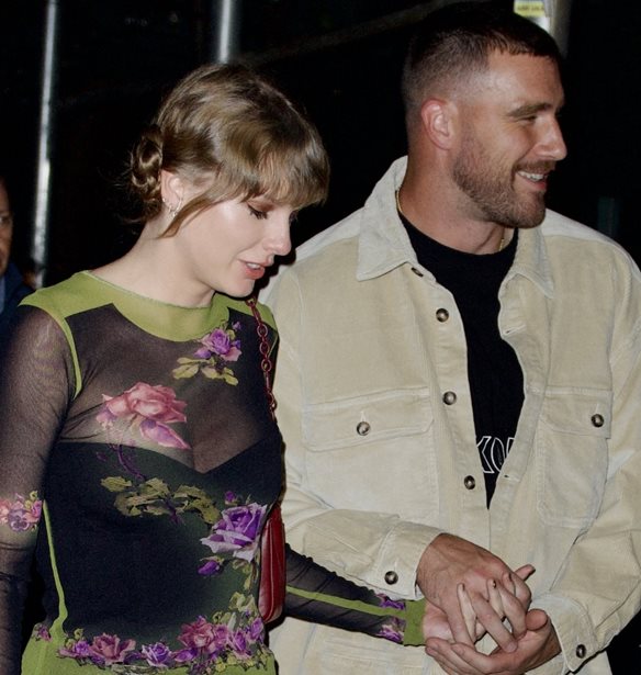 Taylor Swift | &#x3A4;&#x3B1; Grammys 2024 &#x3B5;&#x3AF;&#x3BD;&#x3B1;&#x3B9; &#x3B7; &#x3BC;&#x3B5;&#x3B3;&#x3AC;&#x3BB;&#x3B7; &#x3C4;&#x3B7;&#x3C2; &#x3C3;&#x3C4;&#x3B9;&#x3B3;&#x3BC;&#x3AE; &#x3B1;&#x3BB;&#x3BB;&#x3AC; &#x3B4;&#x3B5; &#x3B8;&#x3B1; &#x3C4;&#x3B7; &#x3C3;&#x3C5;&#x3BD;&#x3BF;&#x3B4;&#x3B5;&#x3CD;&#x3B5;&#x3B9; &#x3BF; Travis Kelce