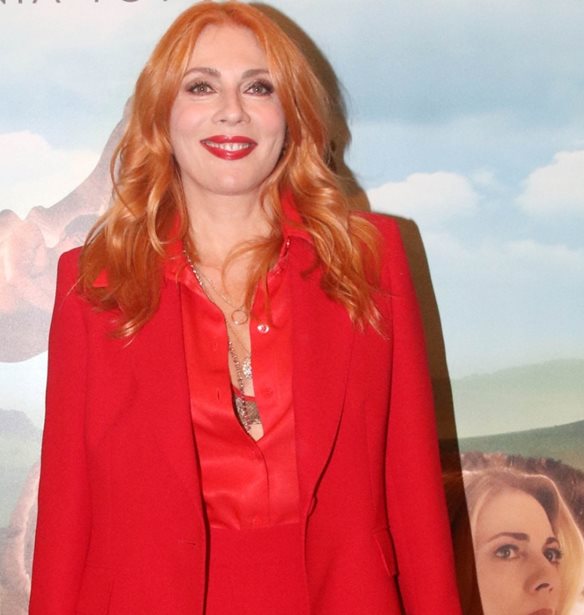 &#x397; &#x3A3;&#x3BC;&#x3B1;&#x3C1;&#x3AC;&#x3B3;&#x3B4;&#x3B1; &#x39A;&#x3B1;&#x3C1;&#x3CD;&#x3B4;&#x3B7; &#x3BC;&#x3B5; total red &#x3C3;&#x3CD;&#x3BD;&#x3BF;&#x3BB;&#x3BF; &#x3C3;&#x3C4;&#x3B7;&#x3BD; &#x3C0;&#x3C1;&#x3B5;&#x3BC;&#x3B9;&#x3AD;&#x3C1;&#x3B1; &#x3C4;&#x3B7;&#x3C2; &#x3C4;&#x3B1;&#x3B9;&#x3BD;&#x3AF;&#x3B1;&#x3C2; &quot;Dodo&quot;