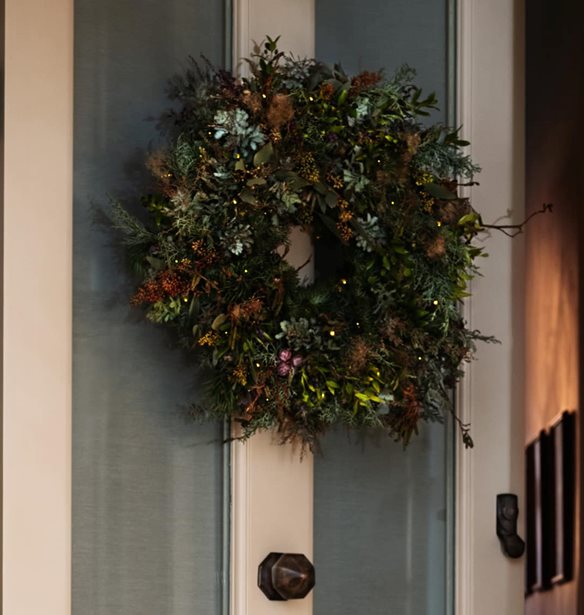 It&#x27;s Christmas Time | &#x3A4;&#x3B1; 10 &#x3C0;&#x3B9;&#x3BF; &#x3CC;&#x3BC;&#x3BF;&#x3C1;&#x3C6;&#x3B1; &#x3BA;&#x3BF;&#x3BC;&#x3BC;&#x3AC;&#x3C4;&#x3B9;&#x3B1; &#x3B1;&#x3C0;&#x3CC; &#x3C4;&#x3B7; &#x3C7;&#x3C1;&#x3B9;&#x3C3;&#x3C4;&#x3BF;&#x3C5;&#x3B3;&#x3B5;&#x3BD;&#x3BD;&#x3B9;&#x3AC;&#x3C4;&#x3B9;&#x3BA;&#x3B7; &#x3C3;&#x3C5;&#x3BB;&#x3BB;&#x3BF;&#x3B3;&#x3AE; &#x3C4;&#x3BF;&#x3C5; Zara Home