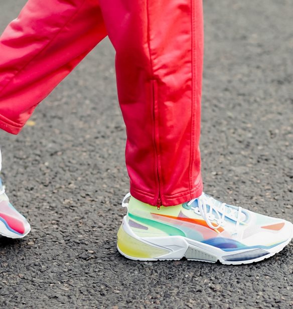 Αυτή είναι η μεγαλύτερη τάση στα sneakers για την άνοιξη
