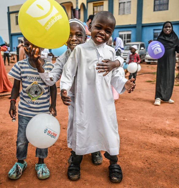 Friends of Monde | &#x3A7;&#x3C1;&#x3B9;&#x3C3;&#x3C4;&#x3BF;&#x3C5;&#x3B3;&#x3B5;&#x3BD;&#x3BD;&#x3B9;&#x3AC;&#x3C4;&#x3B9;&#x3BA;&#x3BF; bazaar &#x3B3;&#x3B9;&#x3B1; &#x3C4;&#x3B1; &#x3C0;&#x3B1;&#x3B9;&#x3B4;&#x3B9;&#x3AC; &#x3C4;&#x3B7;&#x3C2; &#x39F;&#x3C5;&#x3B3;&#x3BA;&#x3AC;&#x3BD;&#x3C4;&#x3B1;