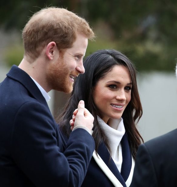&#x397; Meghan Markle &#x3BA;&#x3B1;&#x3B9; o Harry &#x3B5;&#x3C0;&#x3AD;&#x3C3;&#x3C4;&#x3C1;&#x3B5;&#x3C8;&#x3B1;&#x3BD;! &#x397; red carpet &#x3B5;&#x3BC;&#x3C6;&#x3AC;&#x3BD;&#x3B9;&#x3C3;&#x3B7; &#x3C3;&#x3B5; &#x3BA;&#x3B9;&#x3BD;&#x3B7;&#x3BC;&#x3B1;&#x3C4;&#x3BF;&#x3B3;&#x3C1;&#x3B1;&#x3C6;&#x3B9;&#x3BA;&#x3AE; &#x3C0;&#x3C1;&#x3B5;&#x3BC;&#x3B9;&#x3AD;&#x3C1;&#x3B1;