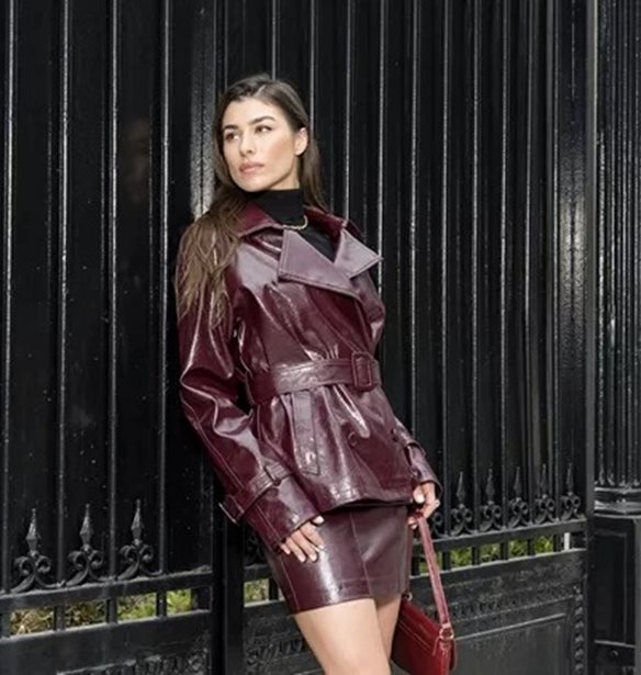 Your Style DNA | &#x3A4;&#x3B1; looks &#x3C0;&#x3BF;&#x3C5; &#x3B4;&#x3B7;&#x3BC;&#x3B9;&#x3BF;&#x3CD;&#x3C1;&#x3B3;&#x3B7;&#x3C3;&#x3B5; &#x3B7; &#x3A7;&#x3C1;&#x3CD;&#x3C3;&#x3B1; &#x39C;&#x3B9;&#x3C7;&#x3B1;&#x3BB;&#x3BF;&#x3C0;&#x3BF;&#x3CD;&#x3BB;&#x3BF;&#x3C5; &#x3BC;&#x3B5; &#x3BA;&#x3BF;&#x3BC;&#x3BC;&#x3AC;&#x3C4;&#x3B9;&#x3B1; &#x3B1;&#x3C0;&#x3CC; &#x3C4;&#x3B7;&#x3BD; Pink Woman