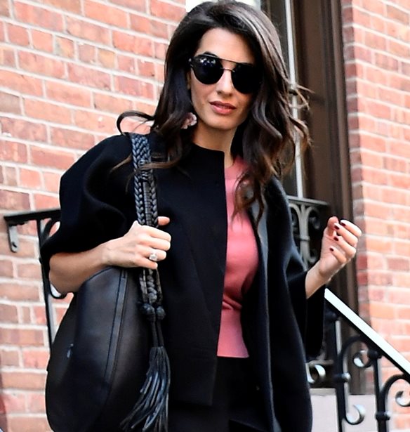 Amal &#x3BA;&#x3B1;&#x3B9; George Clooney | &#x395;&#x3C0;&#x3AD;&#x3C4;&#x3B5;&#x3B9;&#x3BF;&#x3C2; &#x3B3;&#x3AC;&#x3BC;&#x3BF;&#x3C5; &#x3C0;&#x3AD;&#x3BD;&#x3C4;&#x3B5; &#x3C7;&#x3C1;&#x3CC;&#x3BD;&#x3C9;&#x3BD;!